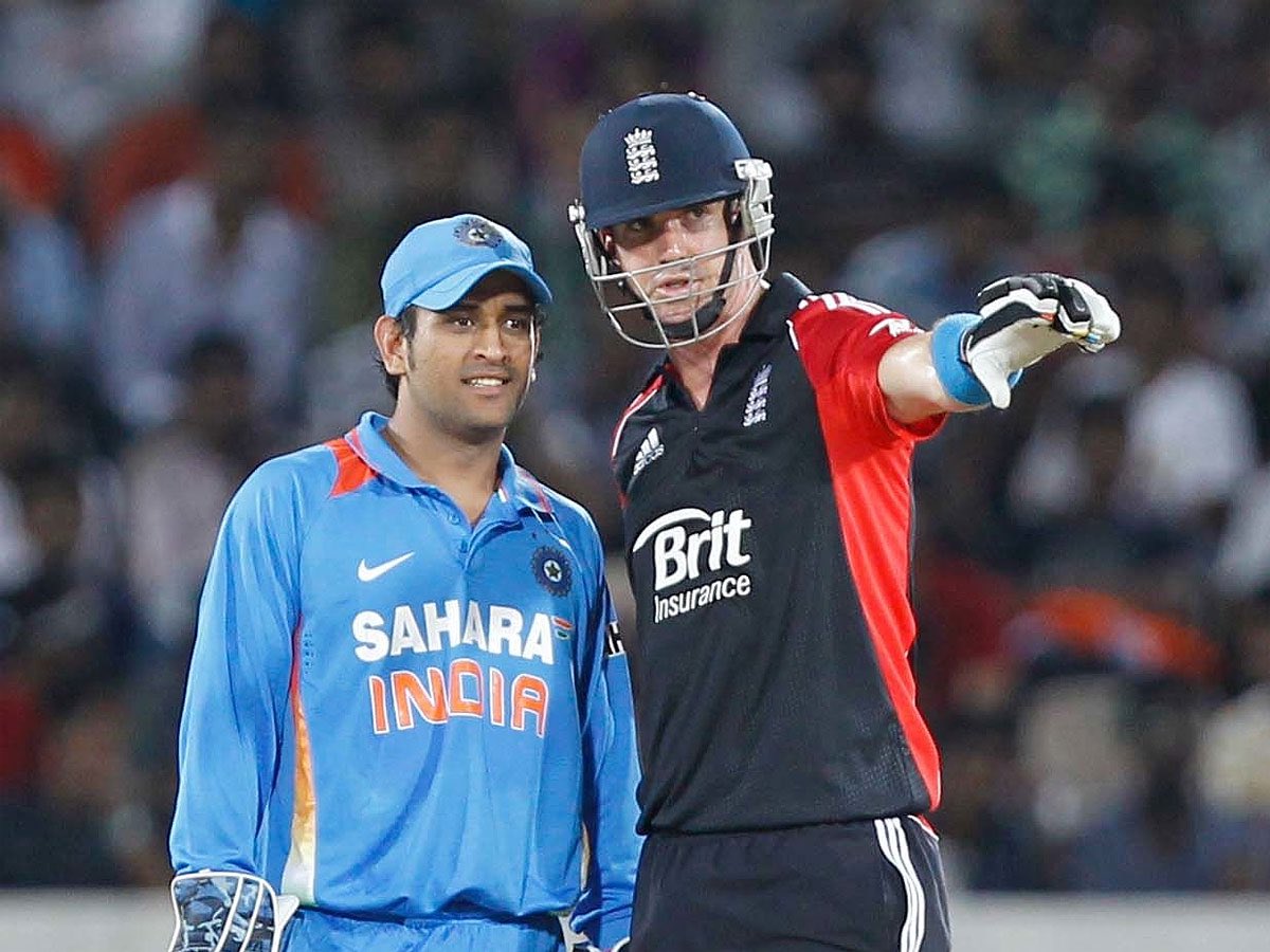 CSK give a fitting reply to Kevin Pietersen who tried to troll MS Dhoni and team India