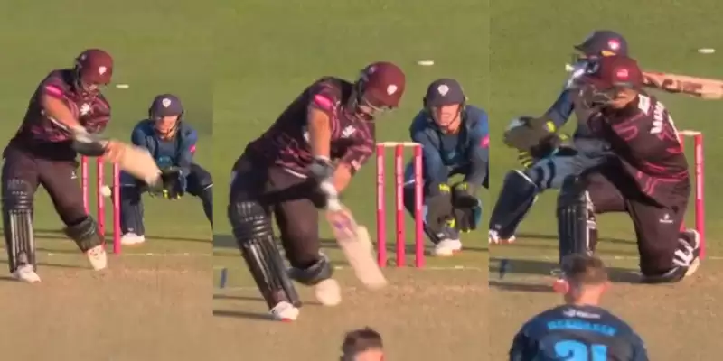  Watch: Rilee Rossouw hit 5 sixes and one four in one over from Mattie McKiernan in 4th Quarter final of T20 Blast 2022